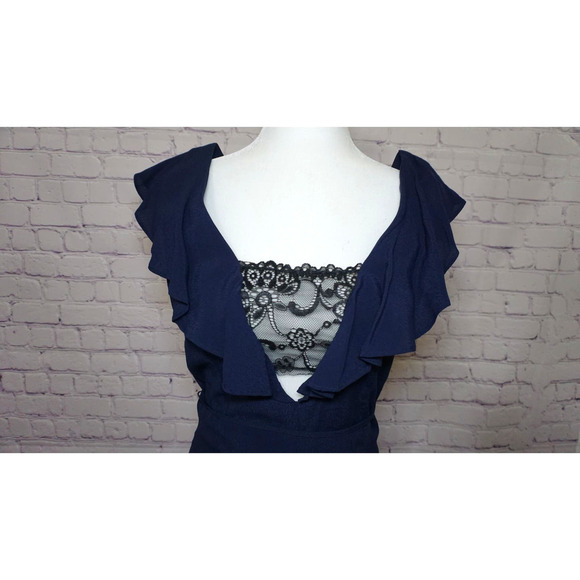 NWT, ARK & CO contrast lace ruffle dress dark navy size medium new - Picture 3 of 9